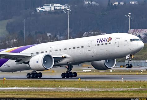 boeing 777-300er thai airways